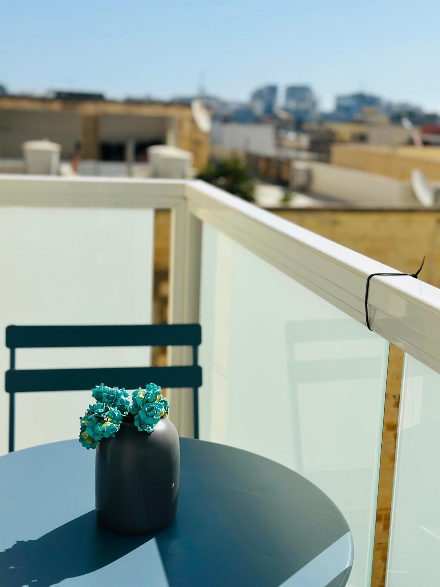 Blue Cosmo Apartment Ta Xbiex エクステリア 写真